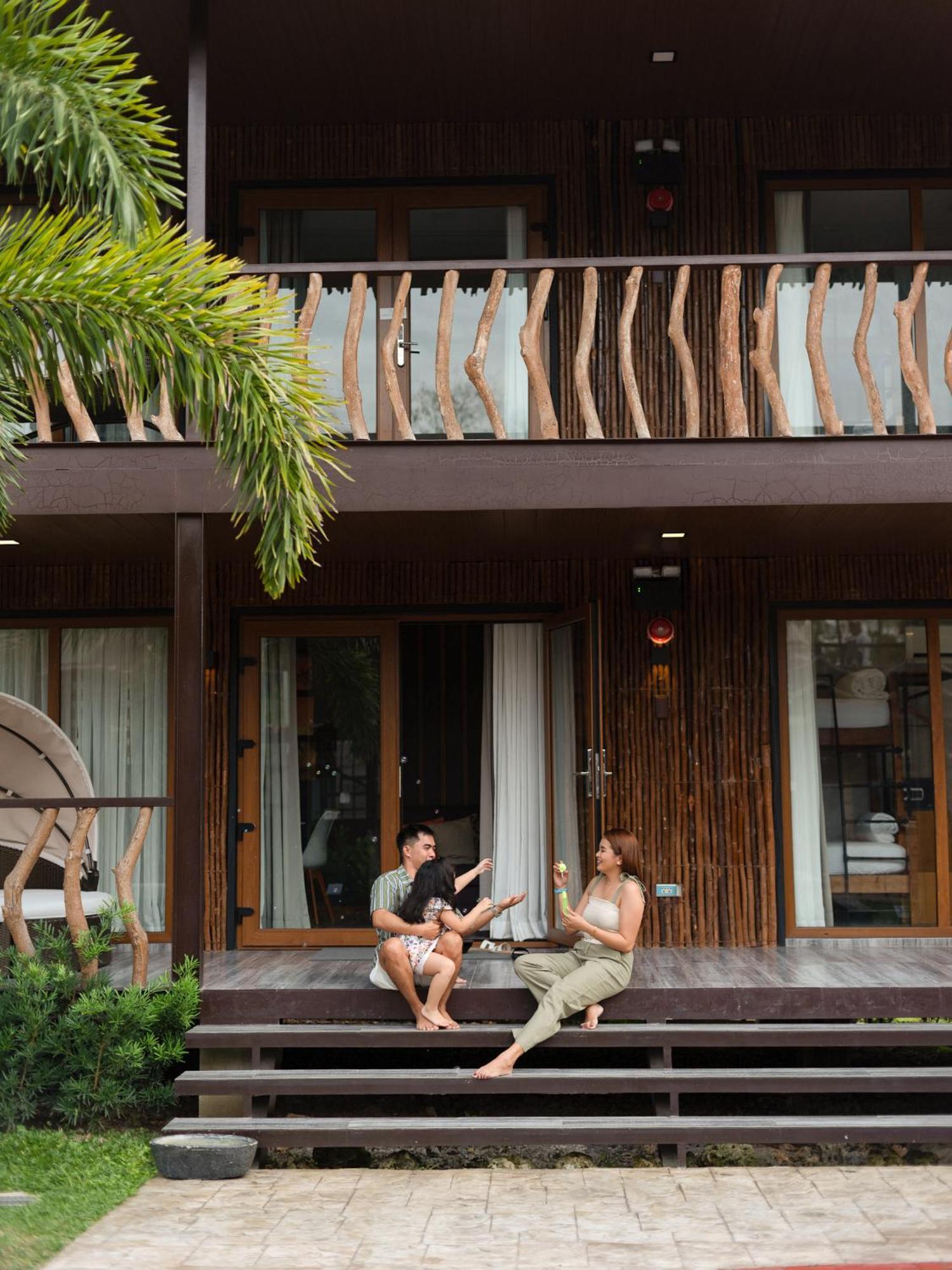 Crusoe Cabins Costa Azalea Samal Esterno foto