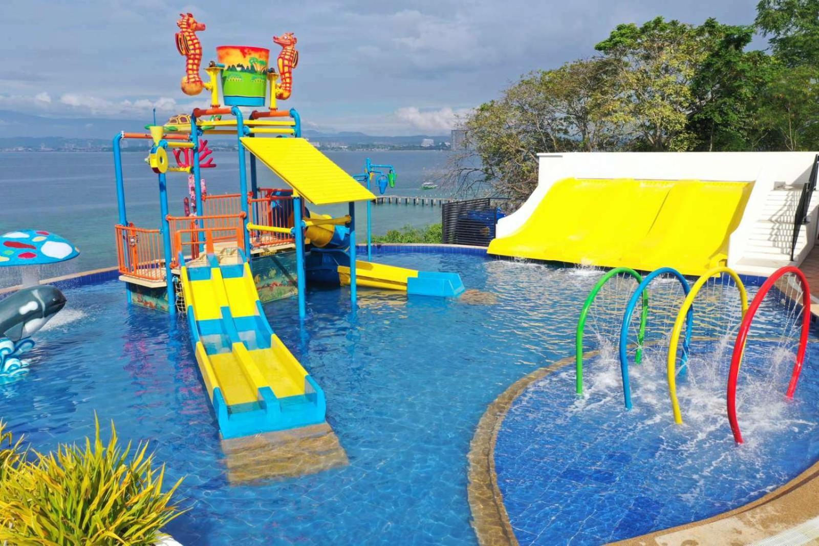 Crusoe Cabins Costa Azalea Samal Esterno foto